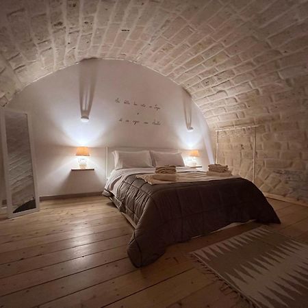 Epoca Suite House Трані Екстер'єр фото