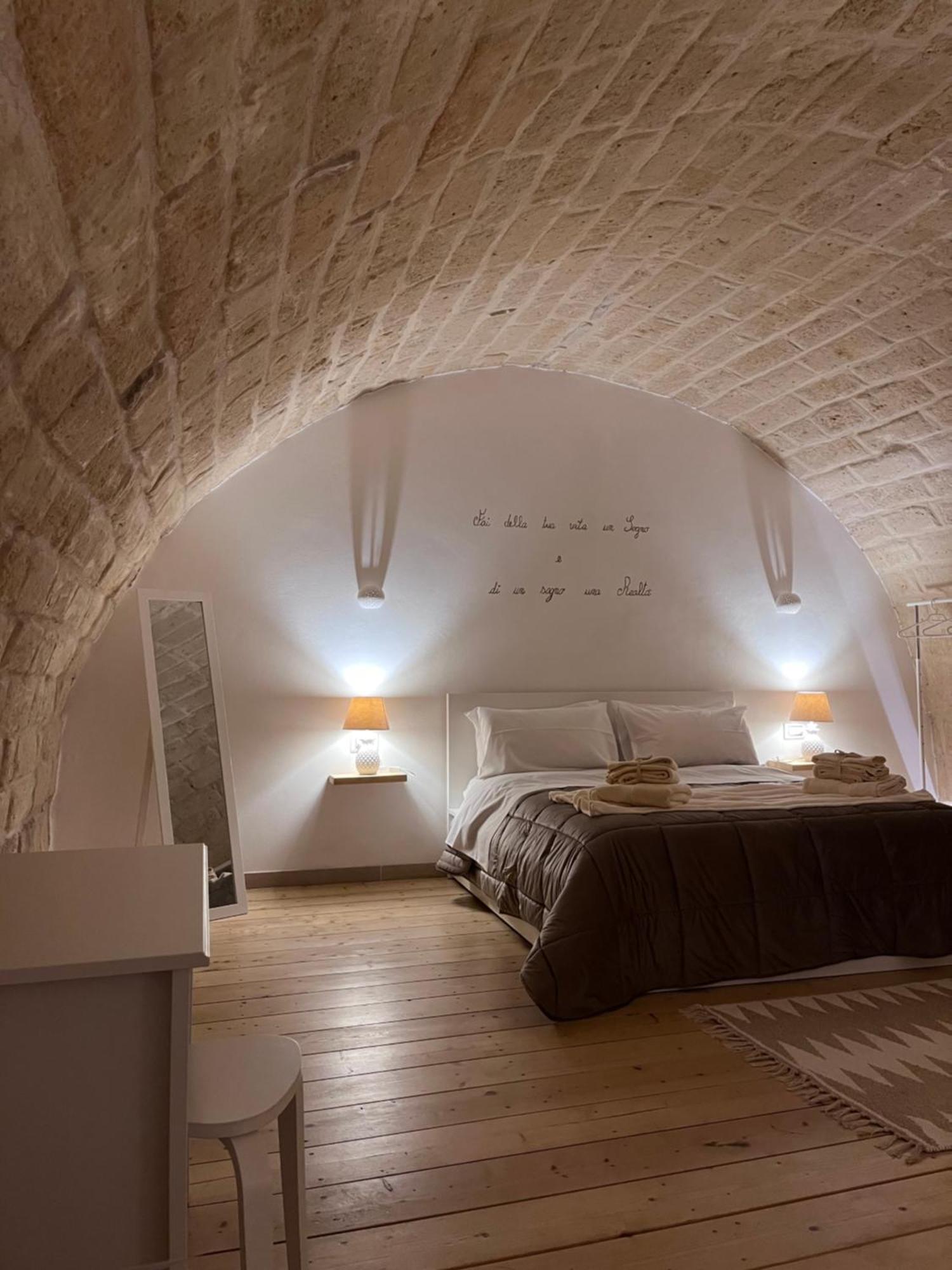 Epoca Suite House Трані Екстер'єр фото