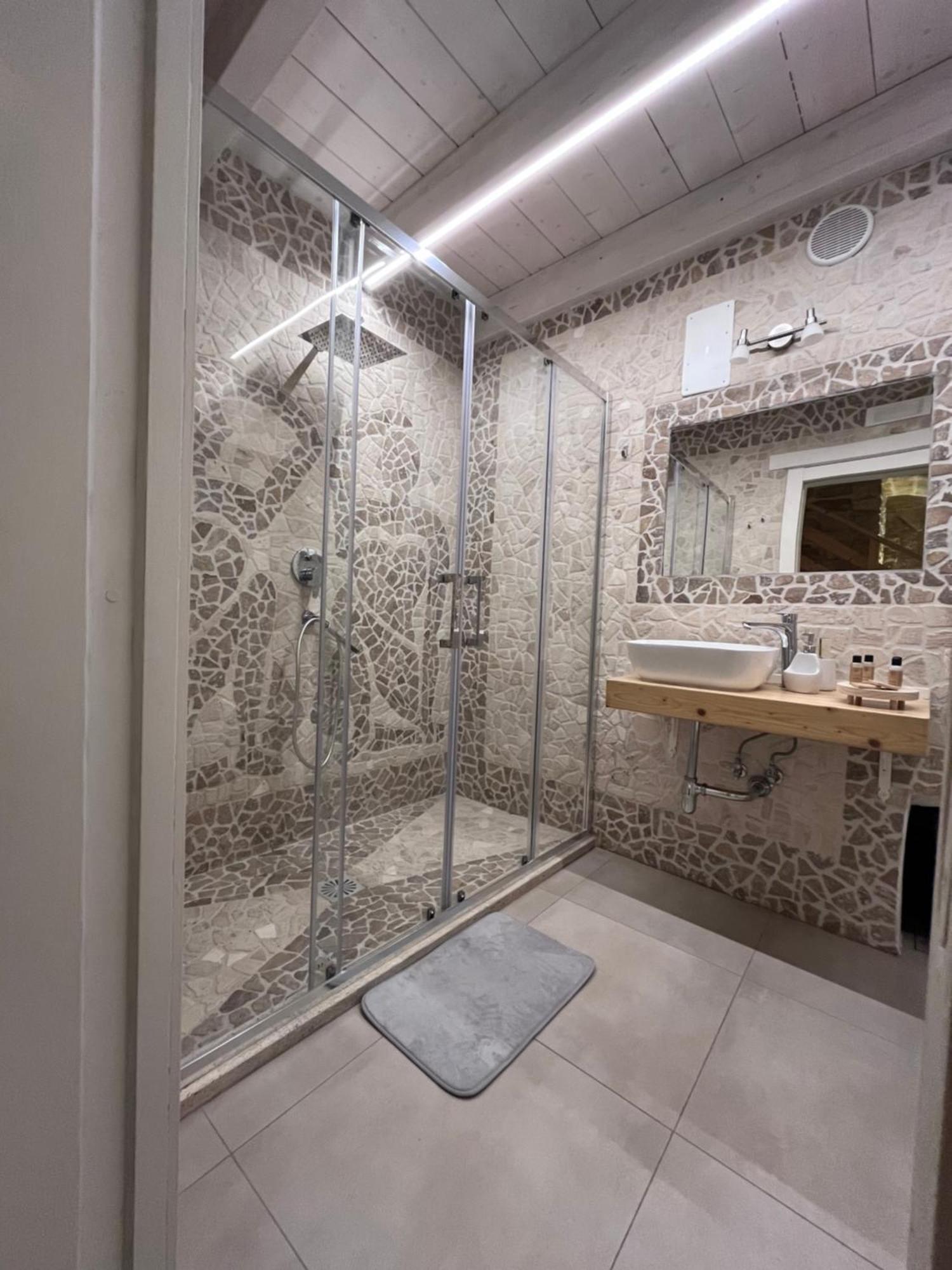 Epoca Suite House Трані Екстер'єр фото