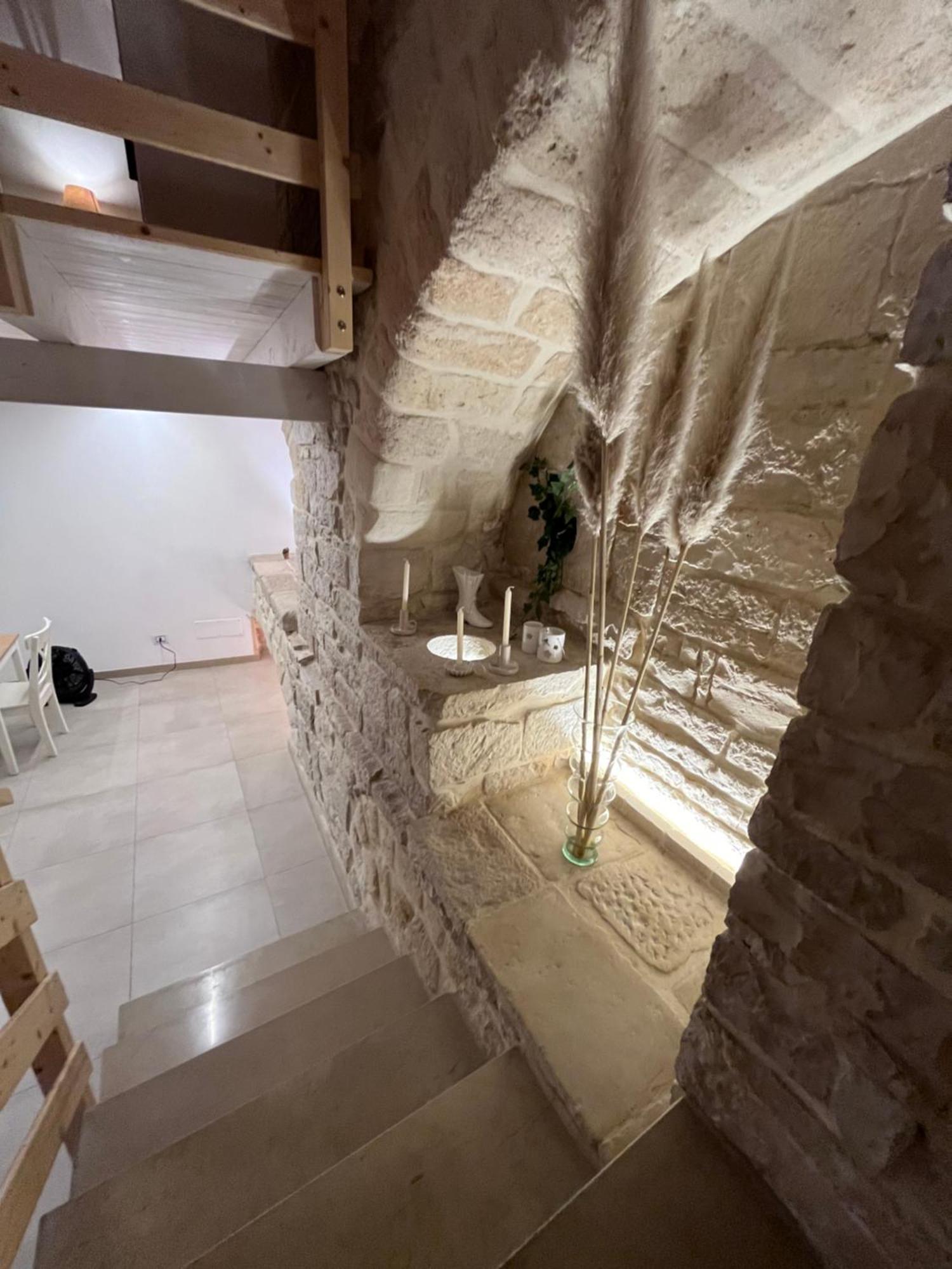 Epoca Suite House Трані Екстер'єр фото